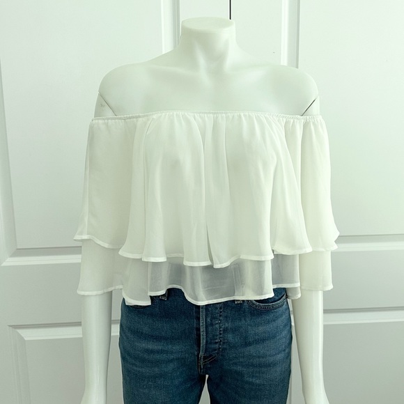 Forever 21 Tops - Off The Shoulder Flounce Ruffle Top Blouse